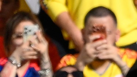 El delantero francés Désiré Doué (20) celebra tras marcar el tercer gol de su equipo durante el partido amistoso internacional de fútbol entre Colombia y Francia en Landover, Maryland, el domingo 29 de marzo de 2026.