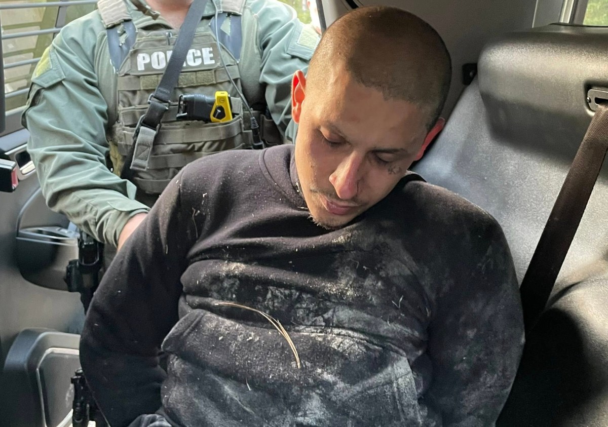 Arrestan a exconvicto hispano acusado de matar a dos personas cerca del torneo The Players en Florida