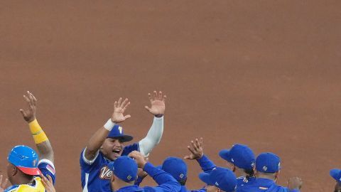 Venezuela e Italia juegan la última semifinal del Clásico Mundial.