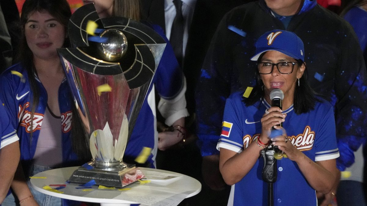 Peloteros venezolanos no se reunieron con la presidenta encargada y solo viajó el trofeo del Clásico Mundial