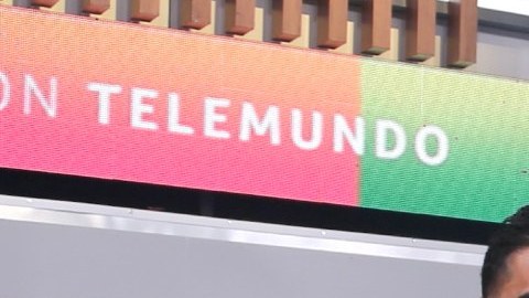 Carlos Adyan, Aleyda Ortiz, Gabriel Coronel y Chiky Bombom, conductores de En Casa con Telemundo.