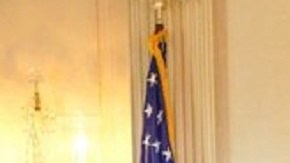 La reunión ocurre tras el reinicio de operaciones de la Embajada de EE.UU. en Caracas.