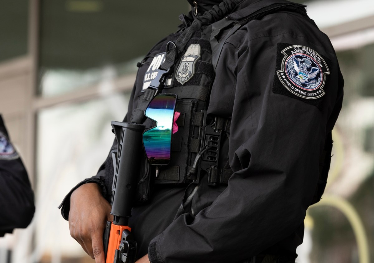 ICE detuvo a dos hermanos estudiantes del grupo musical Mariachi Oro de Texas