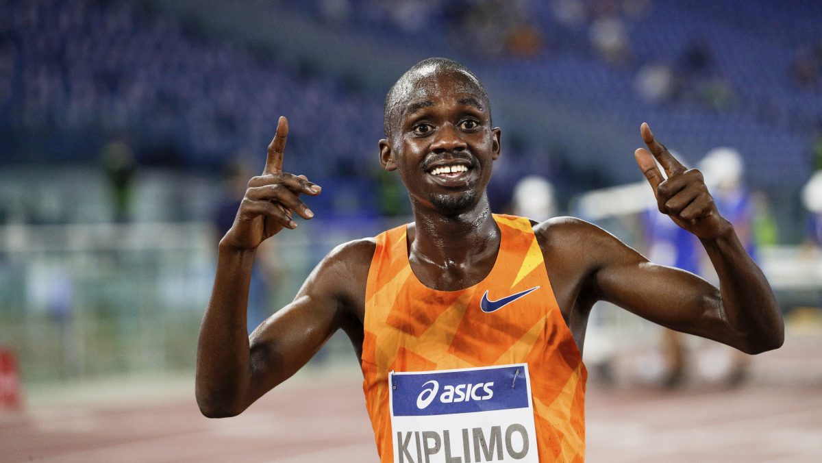 Jacob Kiplimo hace historia tras romper el récord mundial de medio maratón