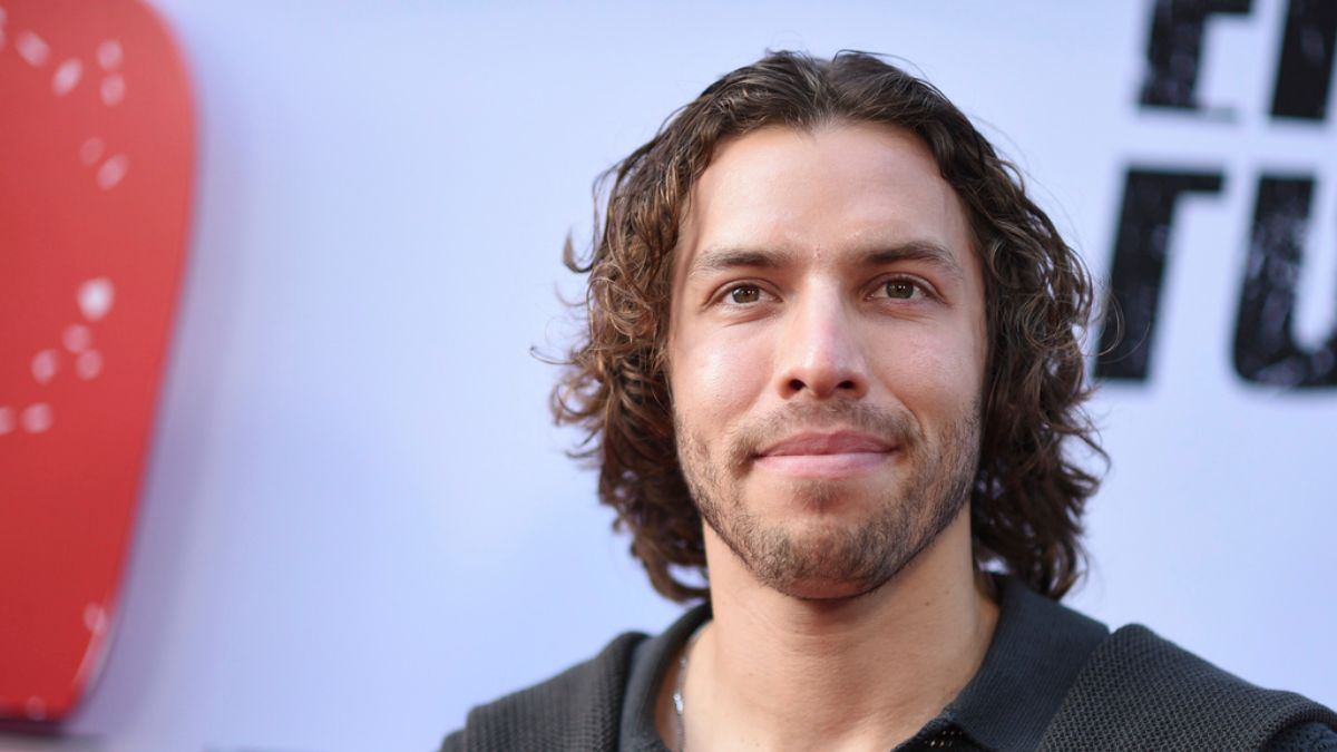 Arnold Schwarzenegger guía a su hijo en el fisicoculturismo