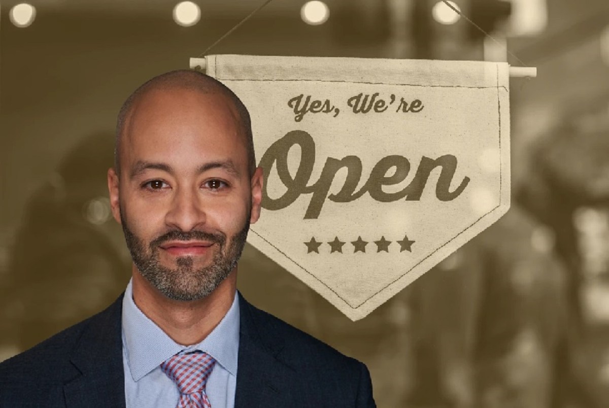 Nombran a dominicano para dirigir los Pequeños Negocios en NYC