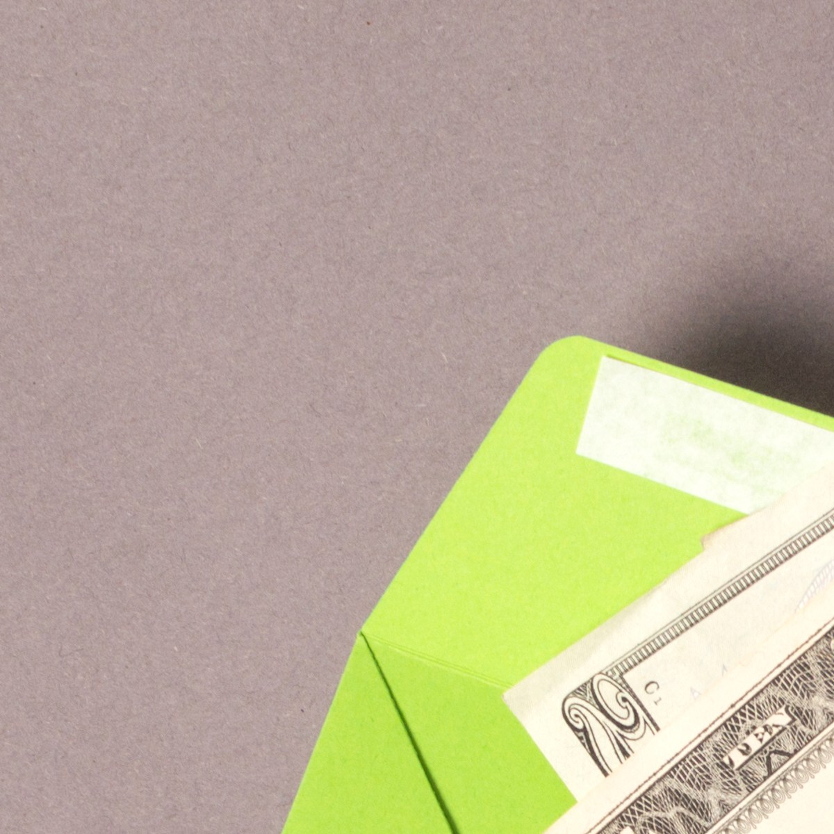 Quiénes recibirán pagos directos de $1,000 dólares el 19 de marzo en EE.UU.