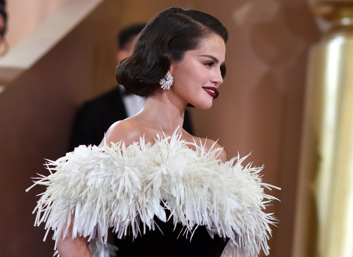 Selena Gómez revela cómo afronta los episodios maníacos tras diagnóstico de trastorno bipolar