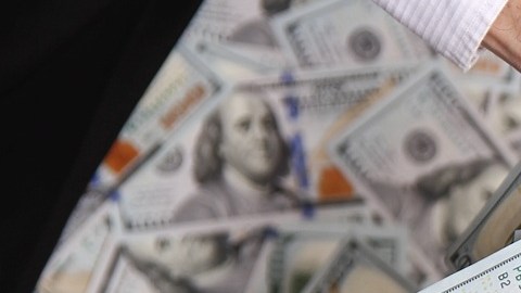 Tener estabilidad financiera implica ingresos significativamente más altos, en un contexto donde los gastos básicos siguen aumentando.
