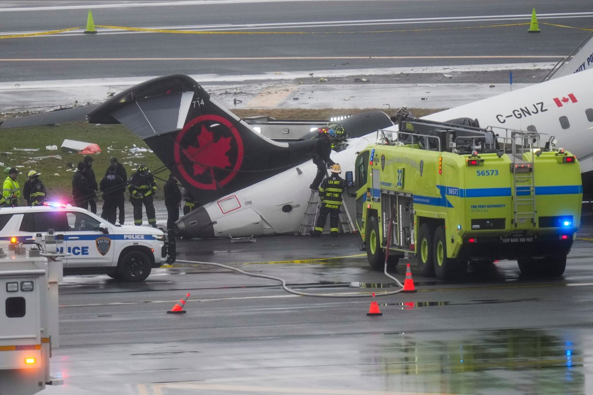 Tragedia en LaGuardia: video muestra el momento exacto del choque entre avión de Air Canada y camión de bomberos