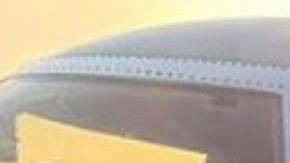 Fotografía tomada de la cuenta oficial en X de la Asociación del Fútbol Argentino (@afa) que muestra al prosecretario de la Asociación de Fútbol Argentino (AFA), Luciano Nakis (i); al gendarme argentino Nahuel Gallo.