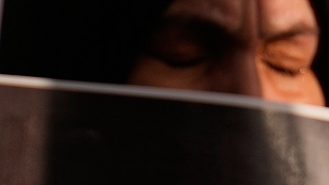 Nuevo liderazgo iraní estaría abierto a dialogar con Trump mientras continúan los ataques