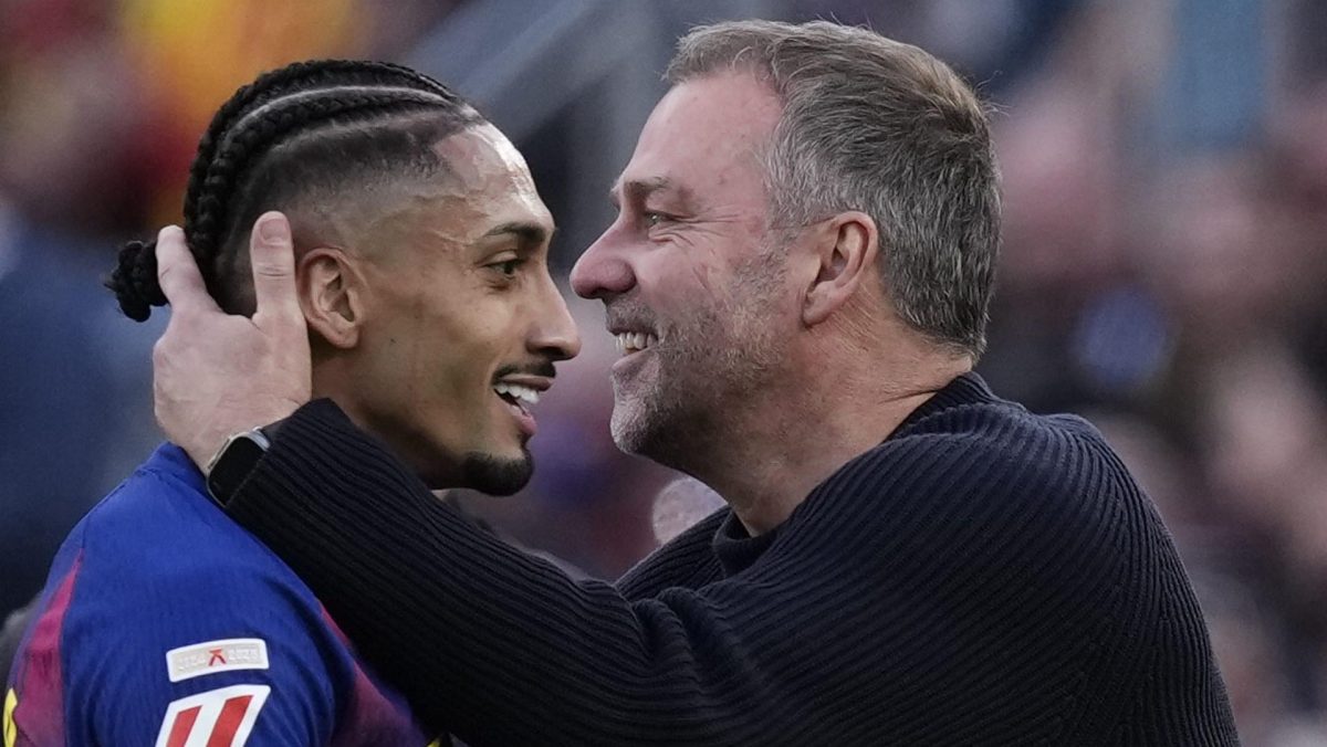 El Barcelona goleó 5-2 al Sevilla con triplete de Raphinha para consolidar el liderato en LaLiga