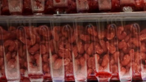 Verifica el sello EST. 34729 y el código 105761 en el reverso de la carne. Si lo tienes, no lo consumas.