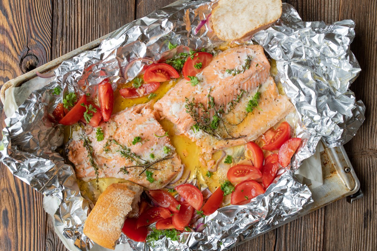 ¿Es peligroso cocinar con papel de aluminio? 4 alternativas seguras para tu cocina