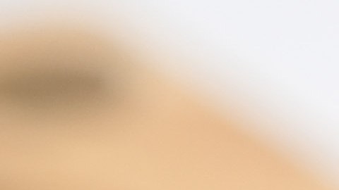 El secreto de este cóctel radica en el choque térmico de los camarones frescos, que resalta su color rosado natural gracias a la astaxantina, un potente antioxidante. Un plato lleno de sabor y proteína de alta calidad.