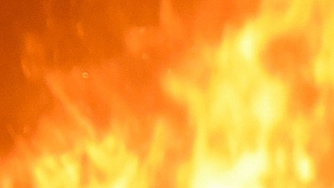 Fuerte explosión en una refinería en Texas