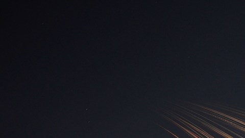 Irán lanzó oleada de ataques contra Israel y bases estadounidenses en Irán