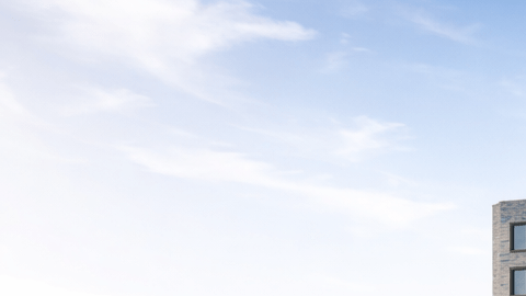 Edificio residencial La Olazul en 1940 Jerome Avenue en el Bronx junto a las vías elevadas del metro.