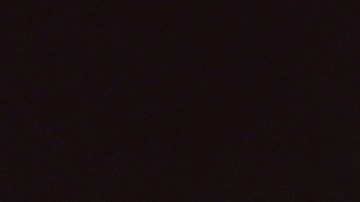 El boxeador Floyd Mayweather Jr. oberva un partido de basquetbol entre los Clippers de Los Ángeles y los Knicks en Nueva York, el 26 de marzo de 2025.