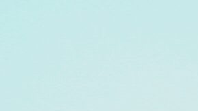 Un trabajador empuja una carretilla afuera del Estadio Azteca, 100 días antes de la ceremonia inaugural de la Copa Mundial de fútbol de la FIFA 2026 en la Ciudad de México, el martes 3 de marzo de 2026.