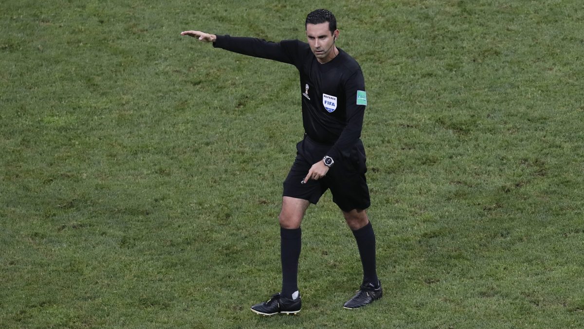 Reportan que el arbitro mexicano César Ramos está atrapado en Qatar por conflicto bélico de EE.UU., Israel e Irán