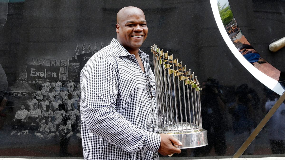 Leyenda Frank Thomas demanda a Chicago White Sox, Nike y Fanatics por vender su jersey de forma “ilegal”