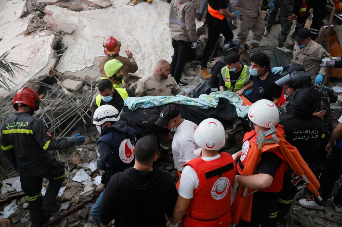 Al menos 112 muertos y 837 heridos en los ataques israelíes en Líbano este miércoles