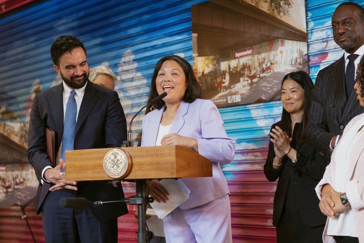 Mamdani defiende marquetas públicas: “Hay que garantizar que la gente pueda costear productos baratos”