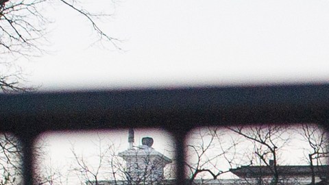 Pese a la investigación en curso, las operaciones en la Casa Blanca se mantienen con normalidad.