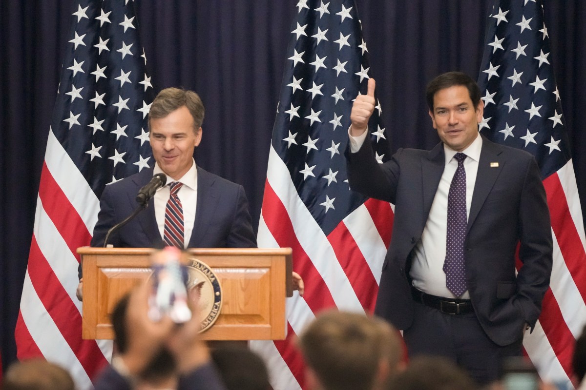 EE.UU. nombra a John Barrett encargado de negocios en Venezuela en sustitución de Laura Dogu