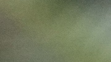 El presidente cubano Miguel Díaz-Canel marcha durante una manifestación.