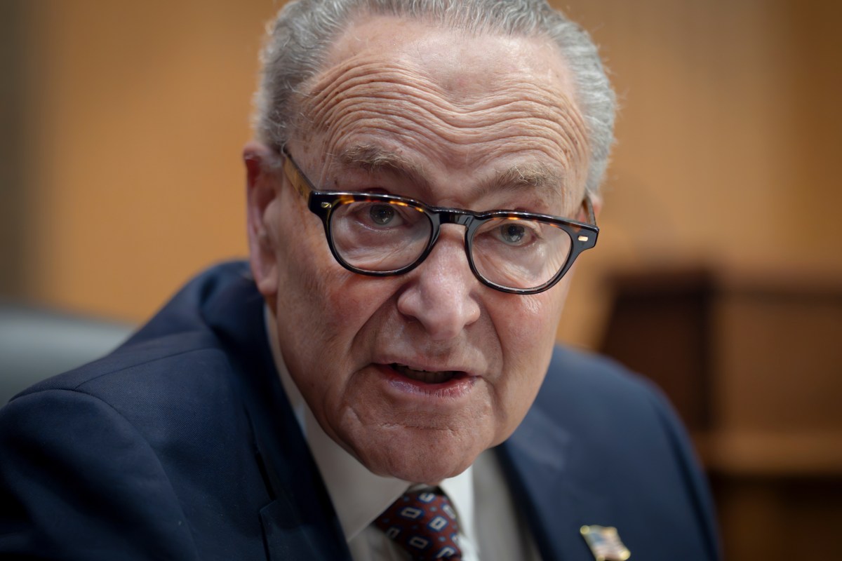 Schumer anuncia votación en el Senado para frenar la guerra de Trump en Irán
