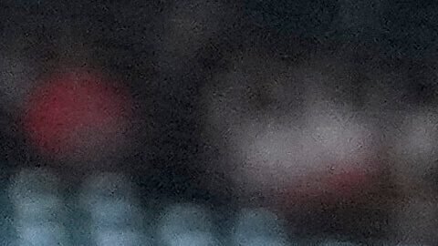 Juan Soto de los Mets de Nueva York se desliza en el plato para anotar ante los Gigantes de San Francisco, el jueves 2 de abril de 2026. (AP Foto/Tony Avelar)