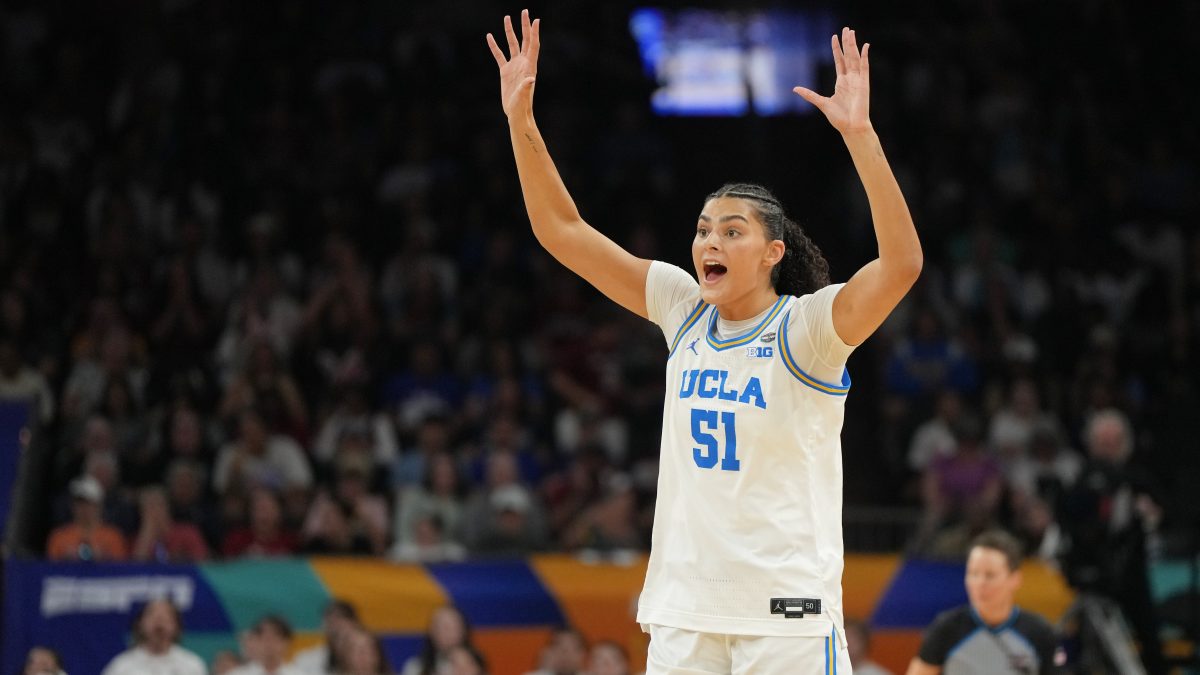 Jugadora de UCLA Lauren Betts sufrió extraña afección respiratoria en la final del March Madness