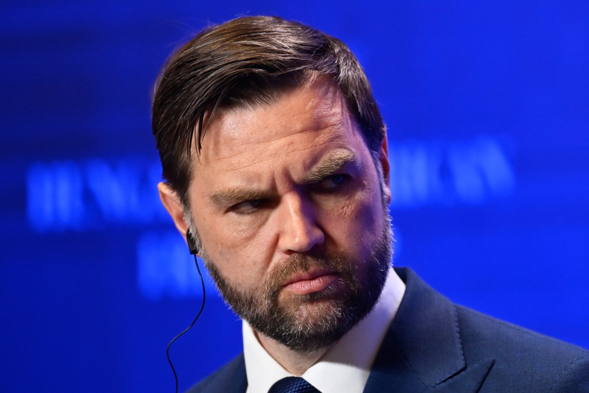 Vance dice que la primera propuesta de paz de Irán “parecía escrita con ChatGPT”