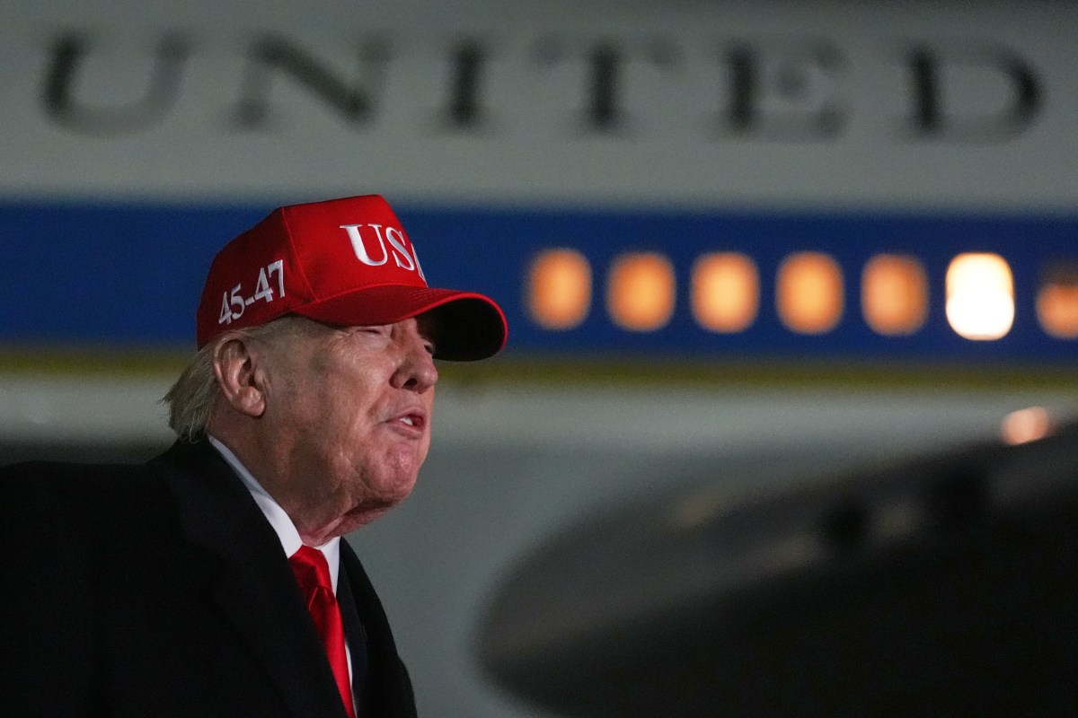 Trump se presenta como Jesucristo en imagen creada por IA tras criticar al papa León XIV