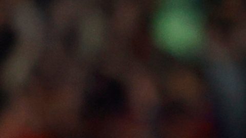 Lamine Yamal, del Barcelona, ​​celebra tras marcar el primer gol durante el partido de fútbol de la Liga española entre el Barcelona y el Celta de Vigo en Barcelona, ​​España, el miércoles 22 de abril de 2026.