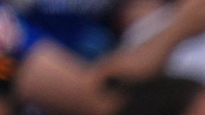Barcelona's Marcus Rashford, third from left, is congratulated after scoring his side's 2nd goal during the Spanish La Liga soccer match between Getafe and Barcelona in Getafe, Spain, Saturday, April 25, 2026. (AP Photo/Manu Fernandez)