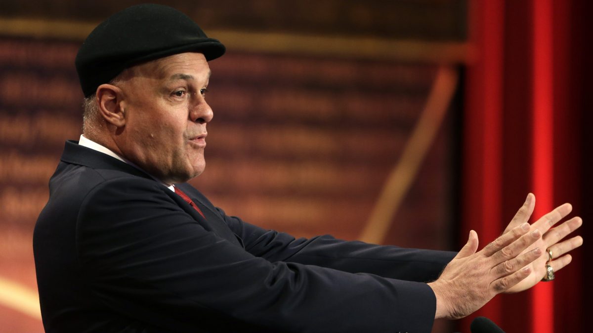 Falleció Oscar Schmidt, leyenda brasileña del baloncesto, a los 68 años