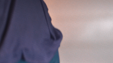 Hombres, mujeres y niños deben luchar por sobrevivir.