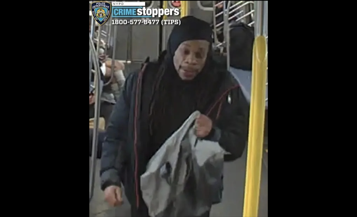 Arrestan a hombre que agredió brutalmente a usuario del metro tras intentar colarse sin pagar