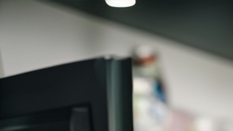 Estados Unidos creció 2% en el primer trimestre de 2026, alejándose de la amenaza de una recesión pero la inflación se mantiene por encima del 3%.