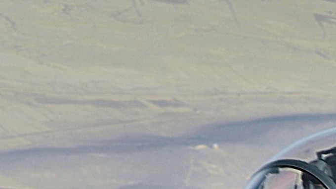 EE.UU. busca a piloto derribado en Irán mientras Teherán ofrece recompensa por su captura