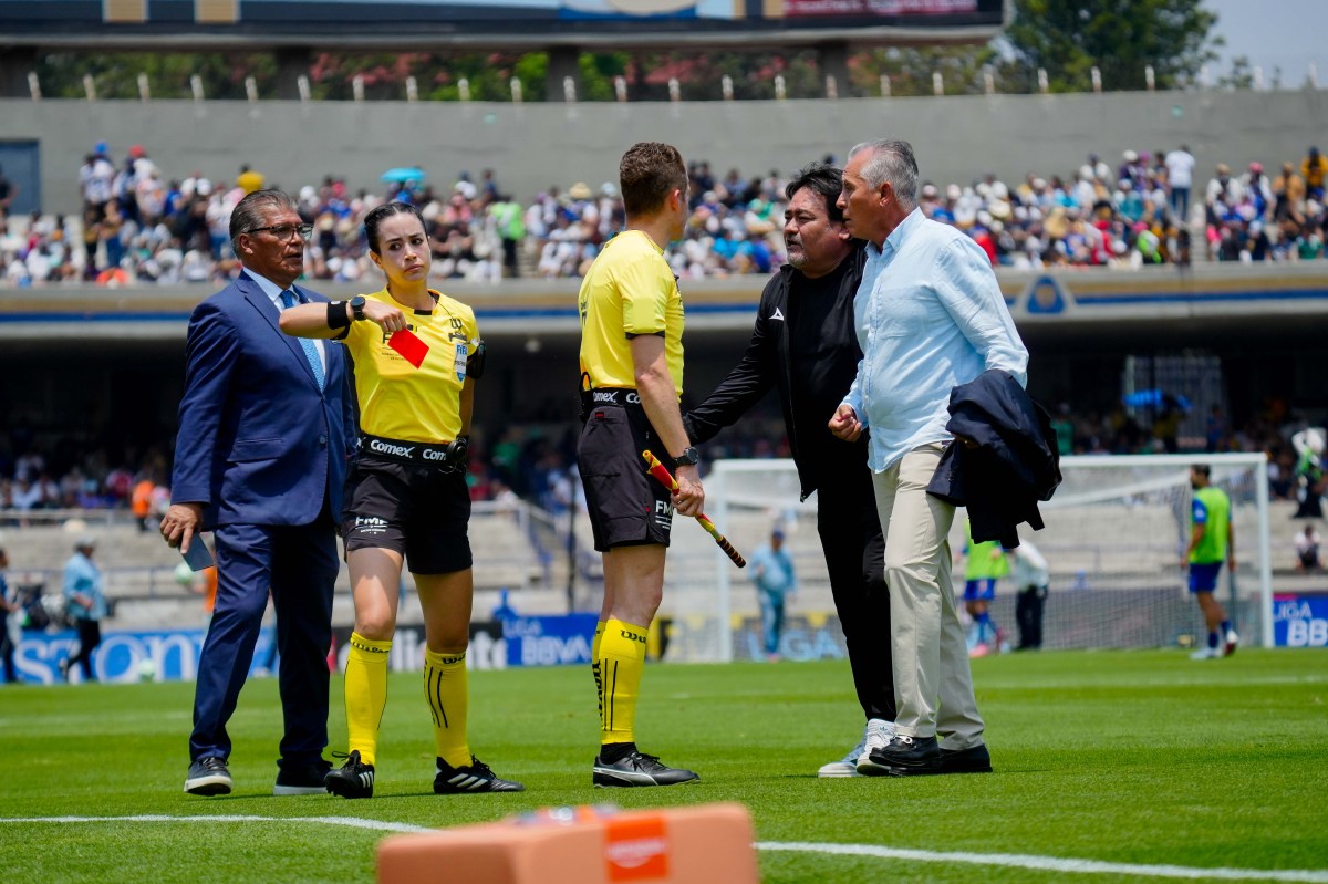 FMF sanciona a Sergio Bueno por insultos a árbitra en Liga MX