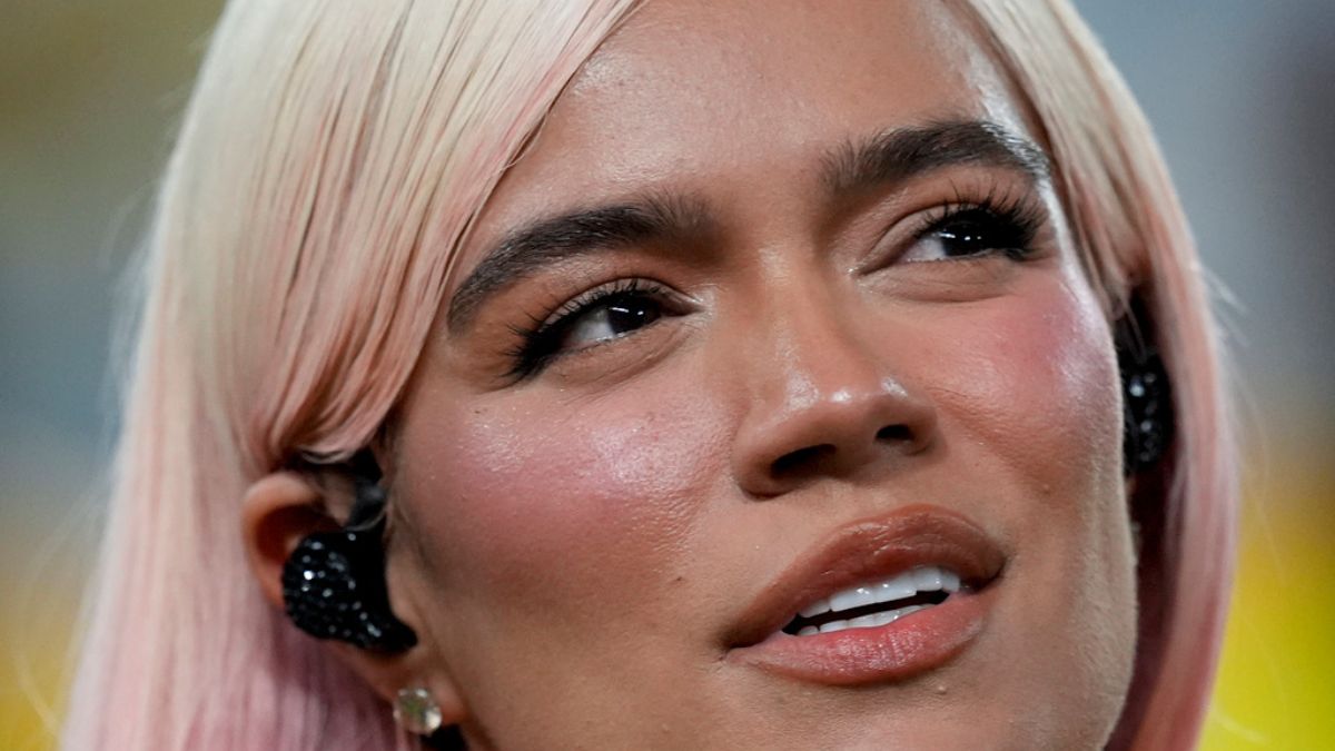 A Karol G le aconsejaron no hablar de ICE