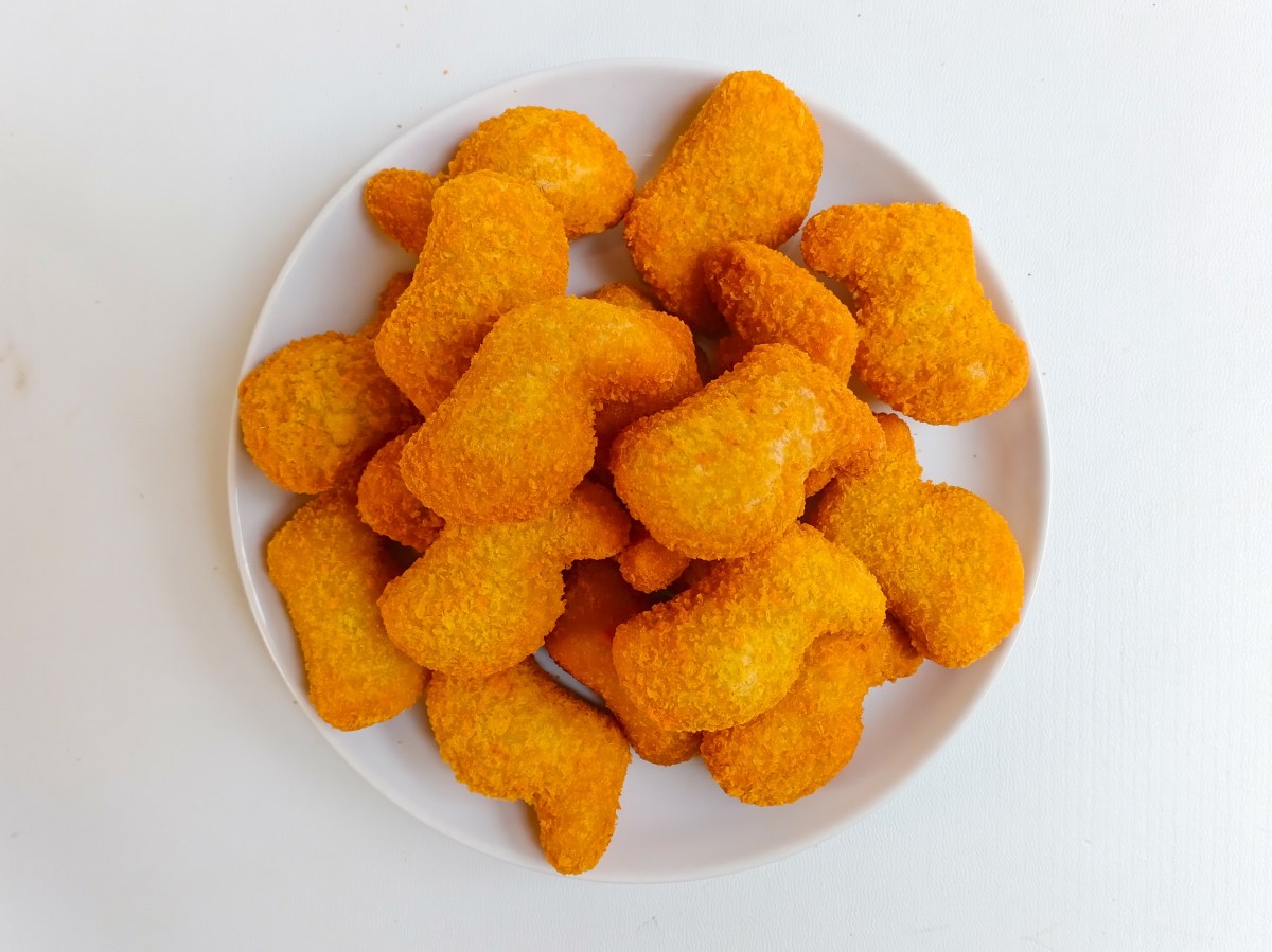 Alerta del FSIS: nuggets de pollo en Walmart bajo sospecha de contaminación por plomo