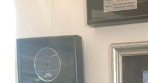 El músico venezolano mostró su disfraz inspirado en un recuerdo importante de su carrera