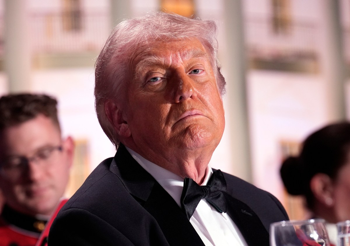 Trump tras ser evacuado de una cena en Washington: “El tirador ha sido detenido”