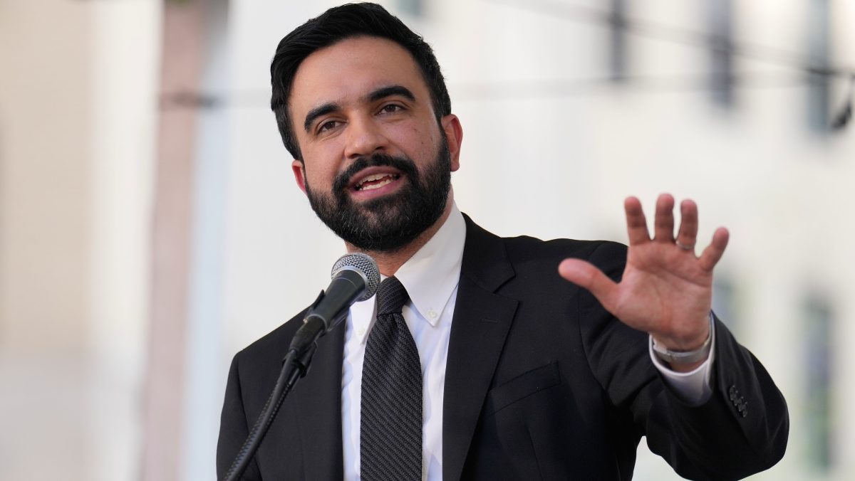 Zohran Mamdani se ríe de la “maldición” que los fans le achacan por la crisis de los Mets: “Mantengo la fe”